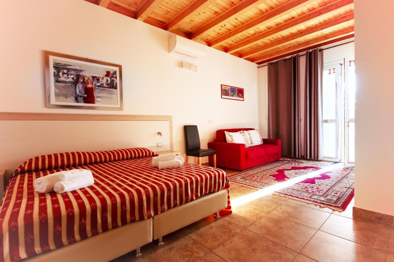 Bed and Breakfast Il Sole Nel Mare - Lido Di Volano Комаккьо Экстерьер фото