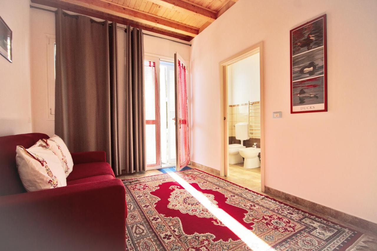 Bed and Breakfast Il Sole Nel Mare - Lido Di Volano Комаккьо Экстерьер фото